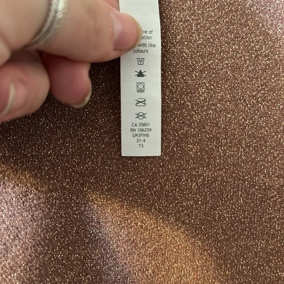 Lululemon Dusty Rose Cropped Crewneck - Picture 5 of 5